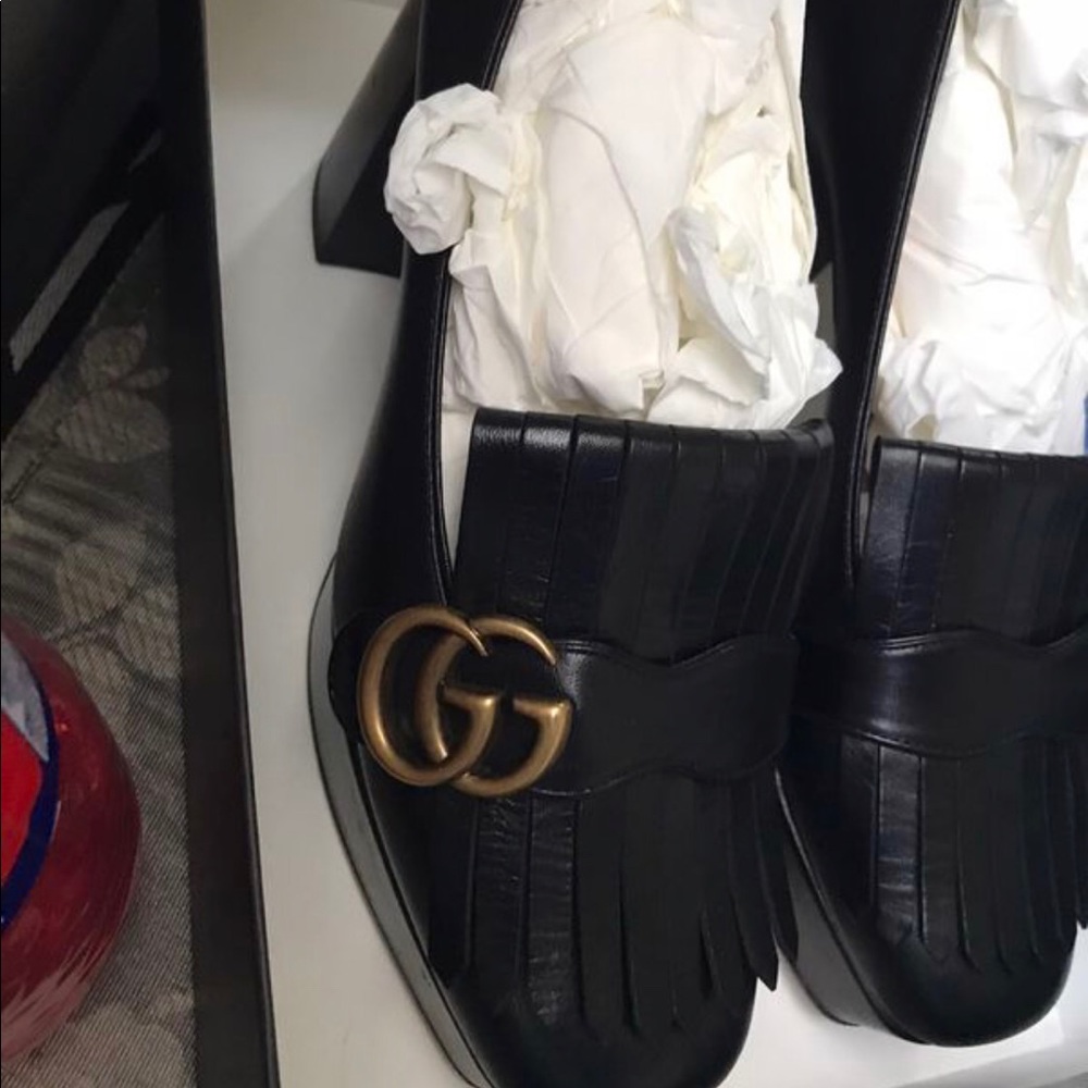 GUCCI Marmont Black Leather Fringe GG 40G/US10